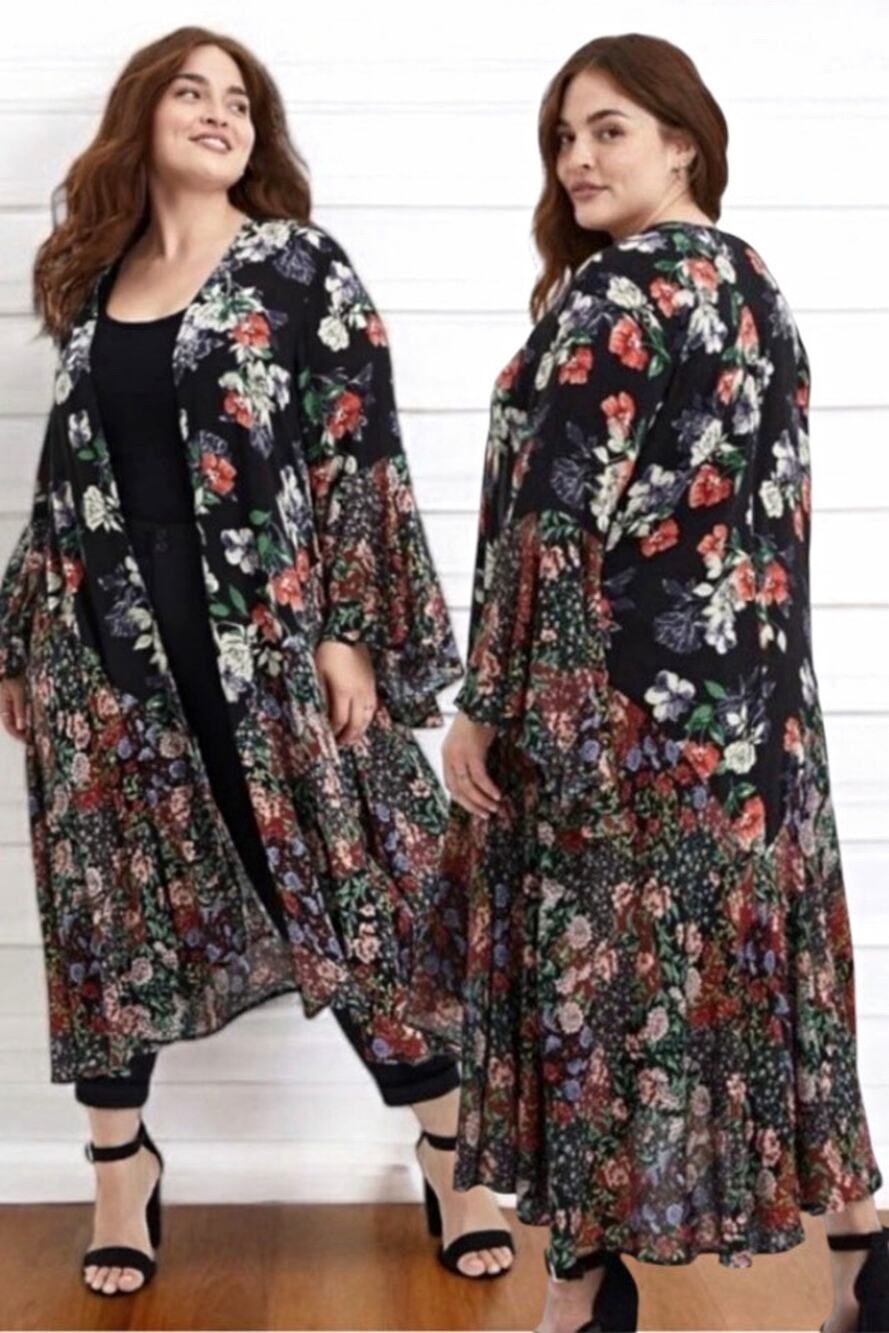 Torrid Black Floral Open Front Kimono 3/4 Bell Sleeve Boho Romantic 3X 22-24